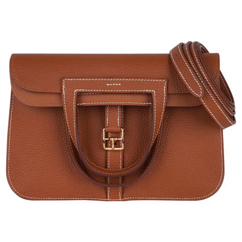 Hermès Halzan 25 Bag 